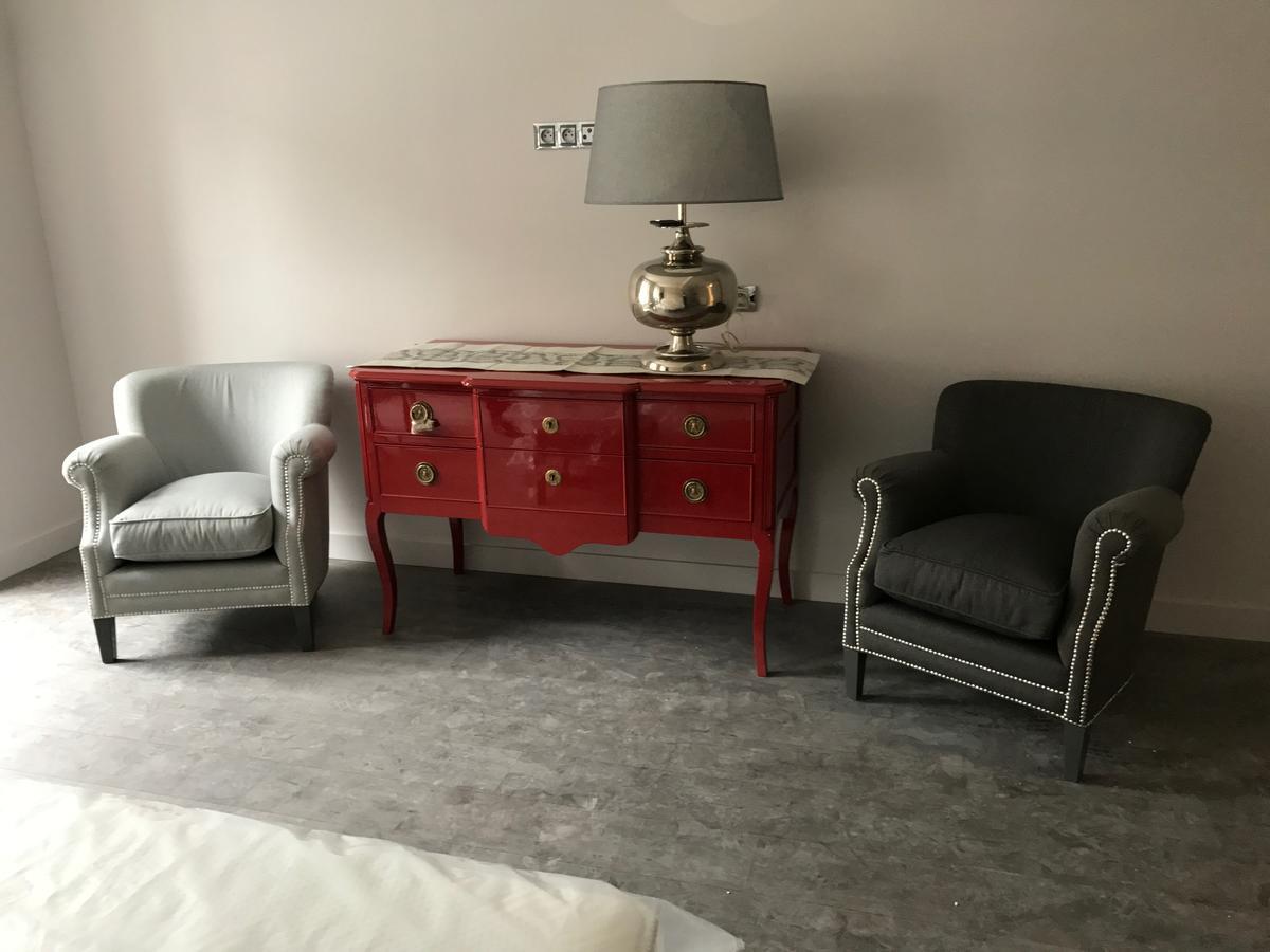 Logis Hotel-Restaurant Le Relais D'Aligre Chateauneuf-en-Thymerais Bagian luar foto