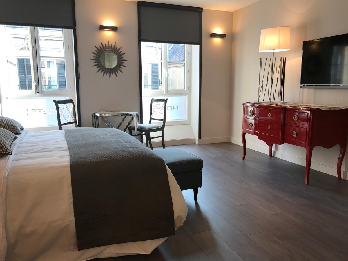 Logis Hotel-Restaurant Le Relais D'Aligre Chateauneuf-en-Thymerais Bagian luar foto