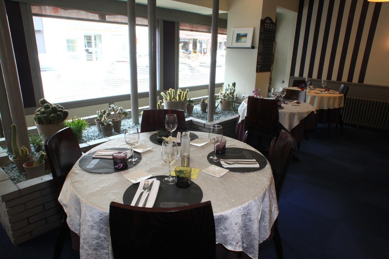 Logis Hotel-Restaurant Le Relais D'Aligre Chateauneuf-en-Thymerais Bagian luar foto